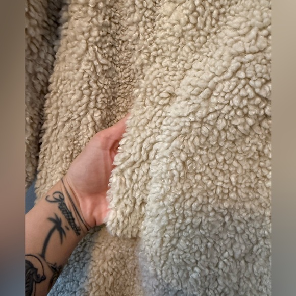 Abercrombie & Fitch Sherpa Coat XS Cream NWT - Picture 6 of 12